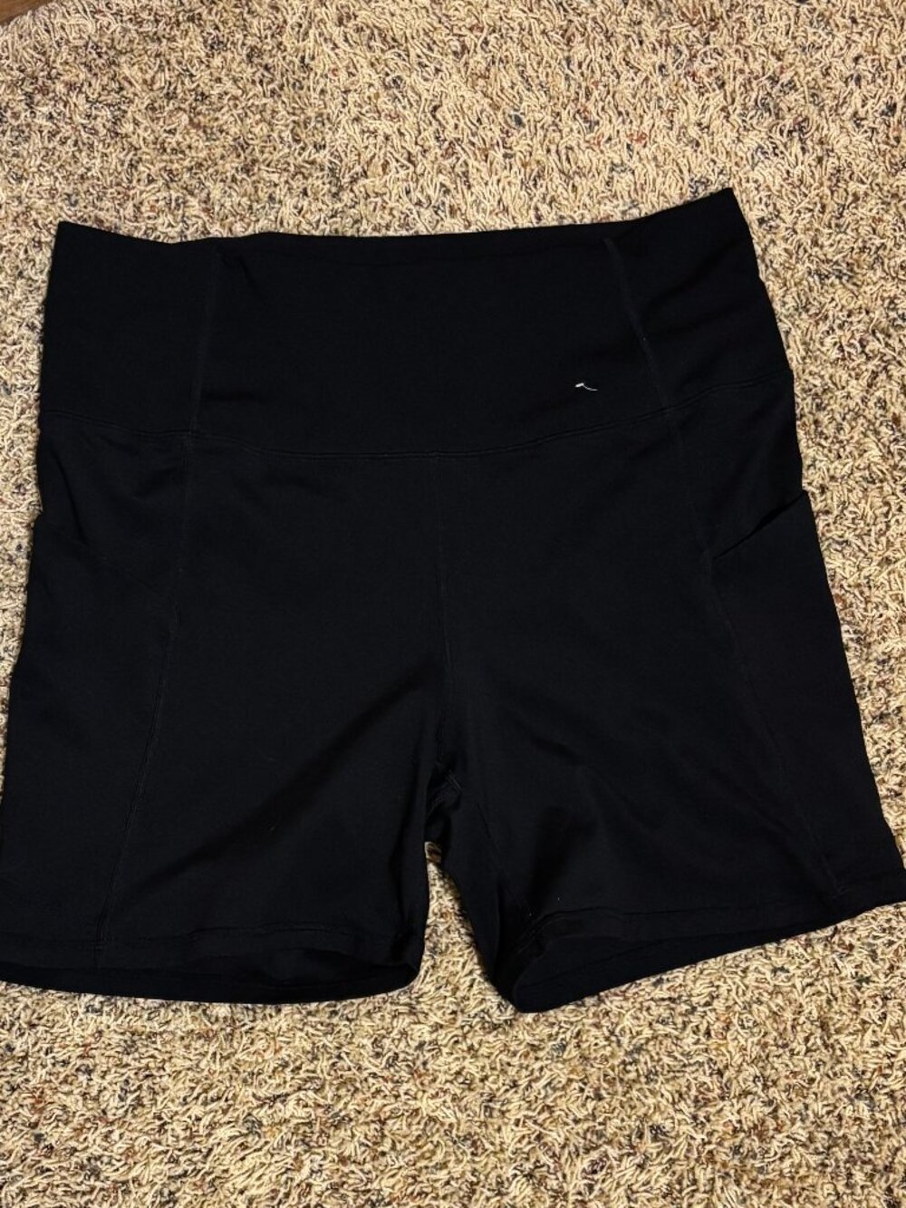 Fabletics Women's XXL Black High Rise Bike Shorts Athletic Compression Pocket Ac